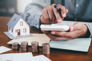 Foto ¿Cuánto cuesta un crédito hipotecario y en qué debe fijarse?