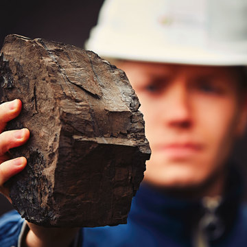 Foto Comisión Calificadora de Competencias en Recursos y Reservas Mineras