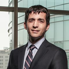 Mauricio Larraín
