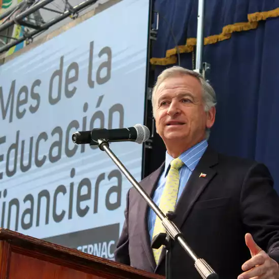 Ministro de Hacienda y autoridades del Mercado Financiero inauguraron hoy el Mes de la Educación Financiera